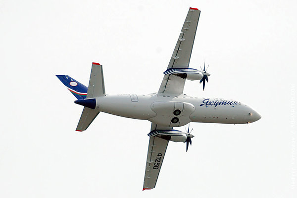 Yakutia airlines An-140