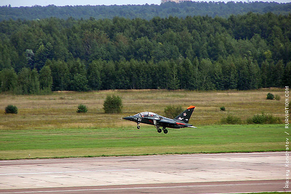 Yak-130 at airshow MAKS 2005