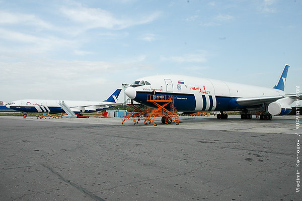 Il-96-400T Polet Airlines